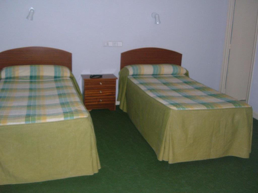 Hostal Olga Μαδρίτη Εξωτερικό φωτογραφία