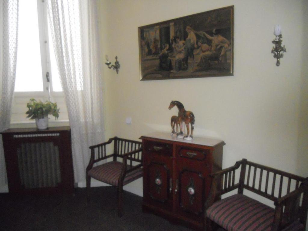 Hostal Olga Μαδρίτη Εξωτερικό φωτογραφία